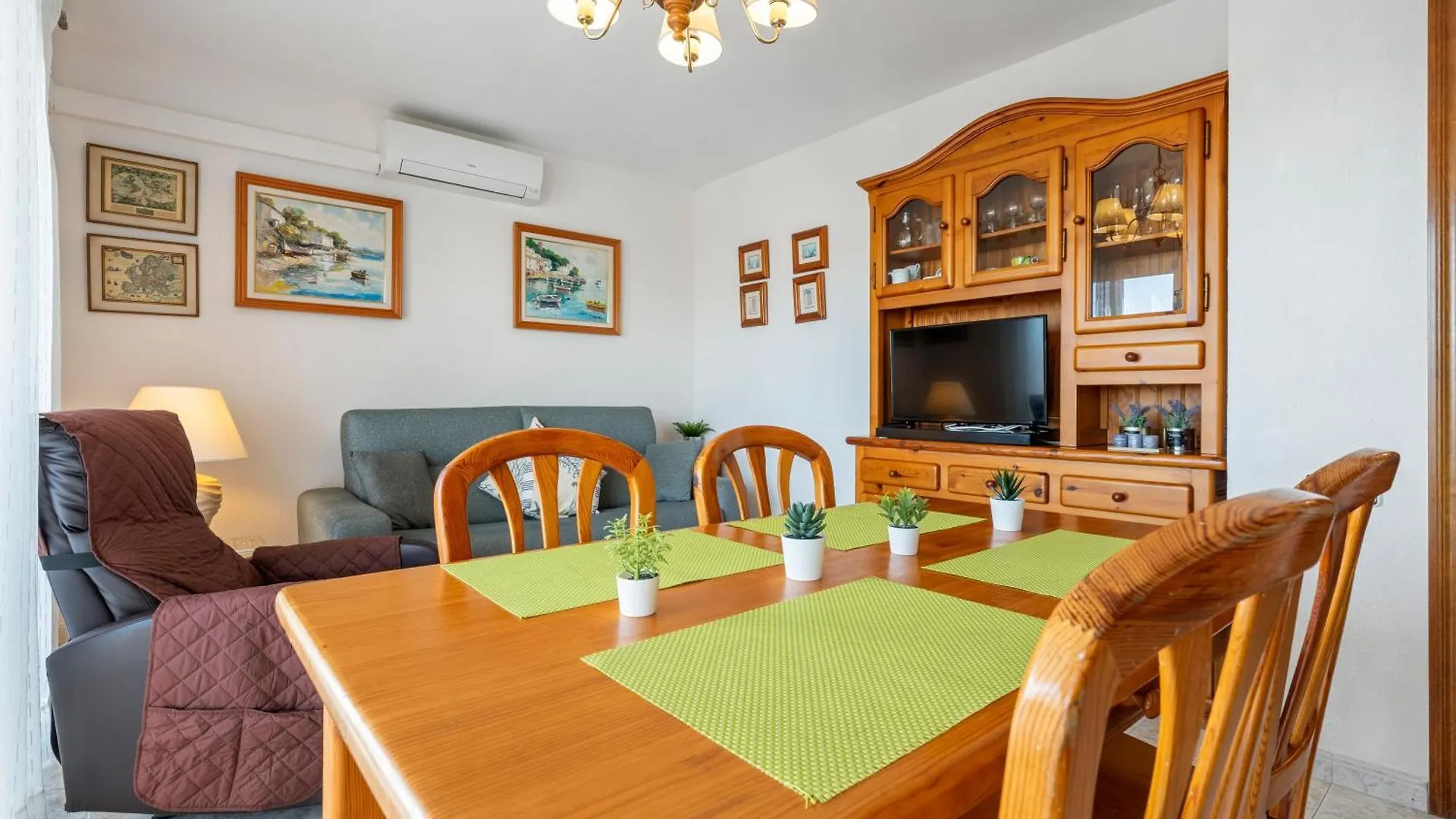 Apartamento Mas Salou 0*,